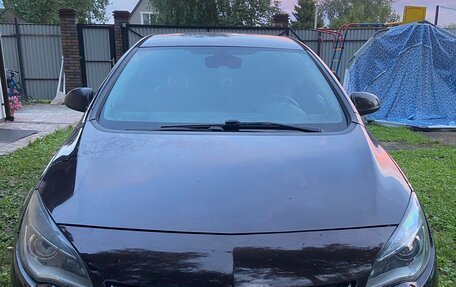 Opel Astra J, 2013 год, 990 000 рублей, 3 фотография