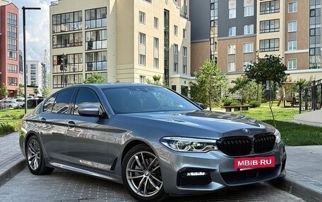 BMW 5 серия, 2020 год, 4 350 000 рублей, 2 фотография