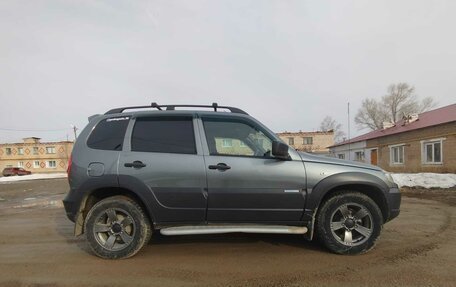 Chevrolet Niva I рестайлинг, 2019 год, 810 000 рублей, 4 фотография