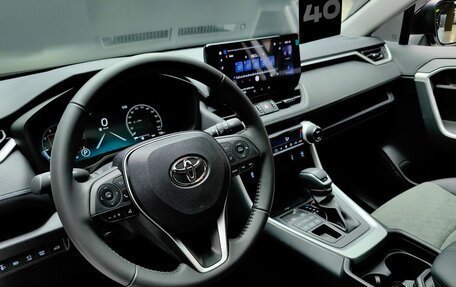 Toyota RAV4, 2025 год, 4 250 000 рублей, 17 фотография