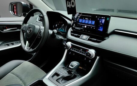 Toyota RAV4, 2025 год, 4 250 000 рублей, 26 фотография