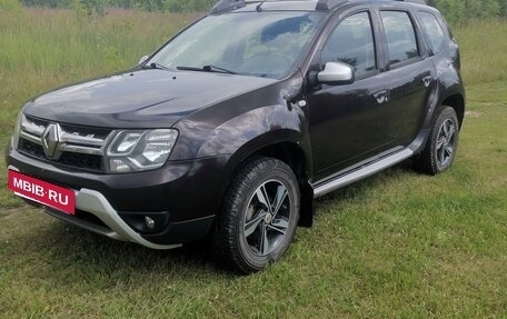 Renault Duster I рестайлинг, 2015 год, 1 245 000 рублей, 2 фотография