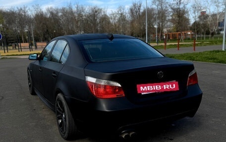 BMW 5 серия, 2006 год, 1 300 000 рублей, 3 фотография