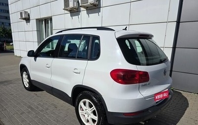 Volkswagen Tiguan I, 2011 год, 825 000 рублей, 1 фотография