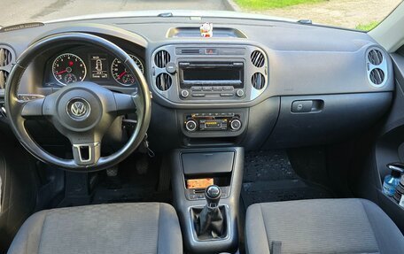 Volkswagen Tiguan I, 2011 год, 825 000 рублей, 11 фотография