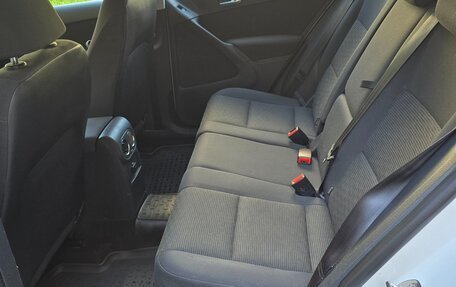 Volkswagen Tiguan I, 2011 год, 825 000 рублей, 10 фотография