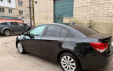 Chevrolet Cruze II, 2010 год, 820 000 рублей, 6 фотография