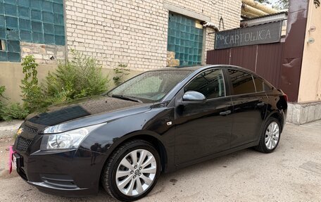 Chevrolet Cruze II, 2010 год, 820 000 рублей, 5 фотография