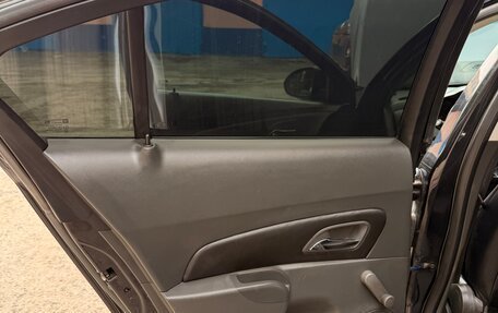 Chevrolet Cruze II, 2010 год, 820 000 рублей, 31 фотография