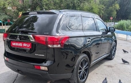 Mitsubishi Outlander III рестайлинг 3, 2012 год, 1 480 000 рублей, 11 фотография