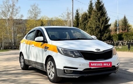 KIA Rio III рестайлинг, 2015 год, 380 000 рублей, 2 фотография