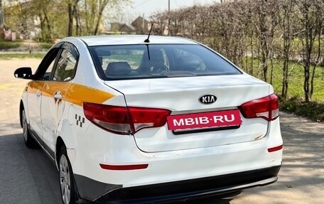 KIA Rio III рестайлинг, 2015 год, 380 000 рублей, 5 фотография