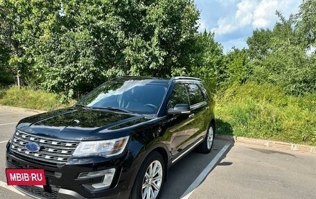 Ford Explorer VI, 2017 год, 3 400 000 рублей, 3 фотография