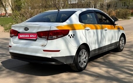 KIA Rio III рестайлинг, 2015 год, 380 000 рублей, 6 фотография