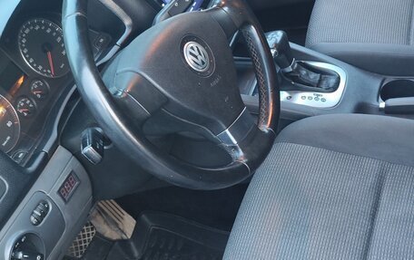 Volkswagen Jetta VI, 2006 год, 430 000 рублей, 2 фотография