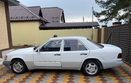 Mercedes-Benz W124, 1989 год, 220 000 рублей, 8 фотография