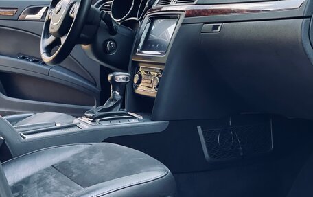 Skoda Superb III рестайлинг, 2012 год, 1 600 000 рублей, 20 фотография