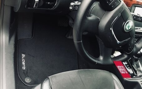 Skoda Superb III рестайлинг, 2012 год, 1 600 000 рублей, 14 фотография