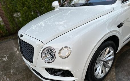 Bentley Bentayga I, 2016 год, 7 800 000 рублей, 6 фотография