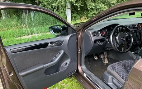Volkswagen Jetta VI, 2017 год, 1 525 000 рублей, 8 фотография