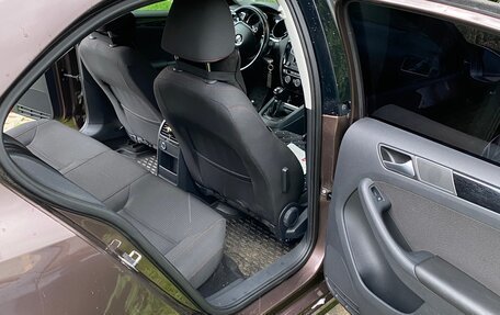 Volkswagen Jetta VI, 2017 год, 1 525 000 рублей, 3 фотография