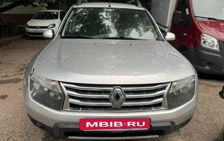 Renault Duster I рестайлинг, 2014 год, 850 000 рублей, 2 фотография