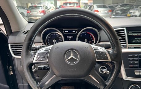 Mercedes-Benz M-Класс, 2015 год, 2 615 000 рублей, 10 фотография