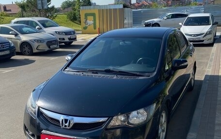 Honda Civic VIII, 2010 год, 850 000 рублей, 2 фотография