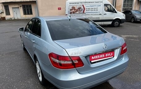 Mercedes-Benz E-Класс, 2012 год, 1 900 000 рублей, 4 фотография