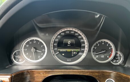Mercedes-Benz E-Класс, 2012 год, 1 900 000 рублей, 7 фотография