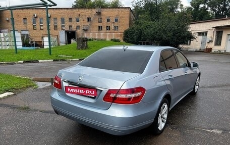 Mercedes-Benz E-Класс, 2012 год, 1 900 000 рублей, 6 фотография