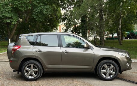 Toyota RAV4, 2012 год, 1 695 000 рублей, 8 фотография