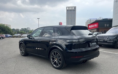 Porsche Cayenne III, 2020 год, 12 390 000 рублей, 11 фотография