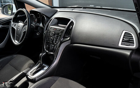Opel Astra J, 2013 год, 788 000 рублей, 9 фотография
