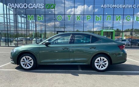 Skoda Octavia IV, 2021 год, 2 350 000 рублей, 2 фотография