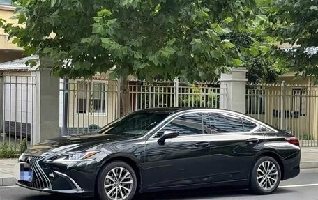 Lexus ES VII, 2022 год, 3 600 000 рублей, 3 фотография