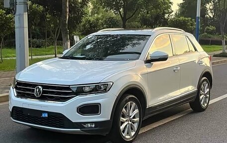 Volkswagen T-Roc I, 2020 год, 1 505 000 рублей, 1 фотография