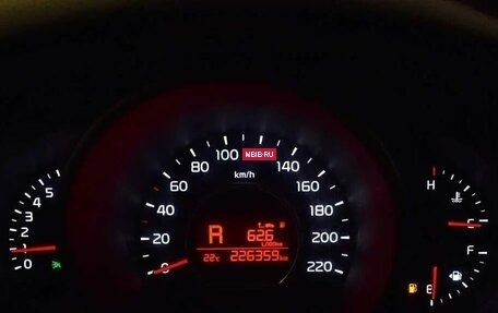KIA Soul II рестайлинг, 2018 год, 1 089 000 рублей, 6 фотография