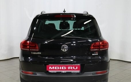 Volkswagen Tiguan I, 2016 год, 1 529 000 рублей, 5 фотография