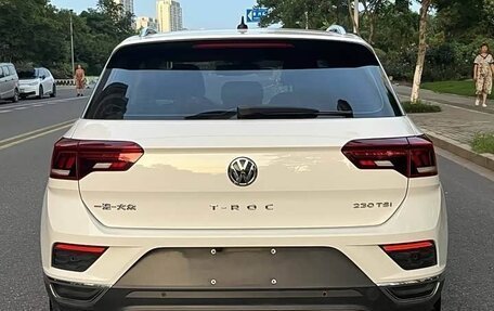 Volkswagen T-Roc I, 2020 год, 1 505 000 рублей, 5 фотография