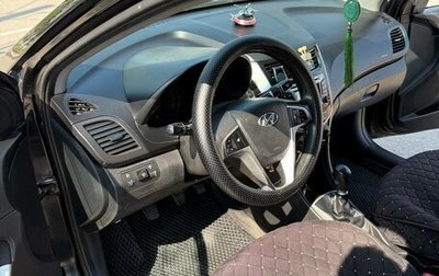 Hyundai Solaris II рестайлинг, 2011 год, 647 000 рублей, 1 фотография