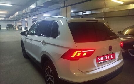 Volkswagen Tiguan II, 2021 год, 3 300 000 рублей, 3 фотография