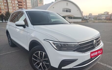 Volkswagen Tiguan II, 2021 год, 3 300 000 рублей, 5 фотография
