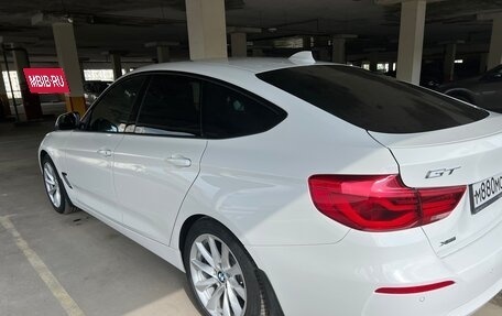BMW 3 серия, 2018 год, 2 750 000 рублей, 10 фотография