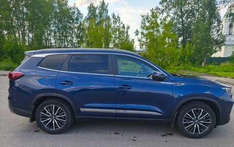 Chery Tiggo 8 Pro, 2022 год, 1 900 000 рублей, 4 фотография