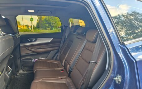 Chery Tiggo 8 Pro, 2022 год, 1 900 000 рублей, 9 фотография