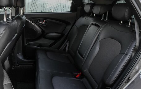 Hyundai ix35 I рестайлинг, 2014 год, 995 000 рублей, 18 фотография