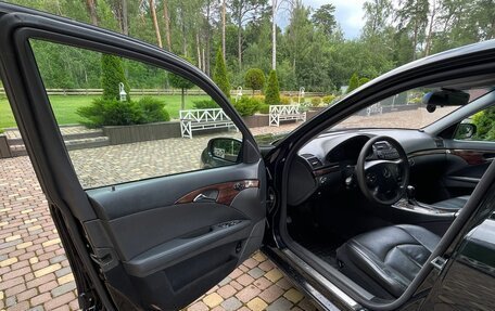 Mercedes-Benz E-Класс, 2003 год, 650 000 рублей, 8 фотография