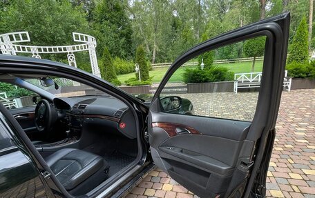 Mercedes-Benz E-Класс, 2003 год, 650 000 рублей, 6 фотография