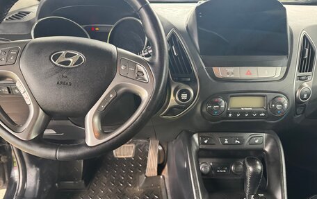 Hyundai ix35 I рестайлинг, 2013 год, 1 300 000 рублей, 8 фотография
